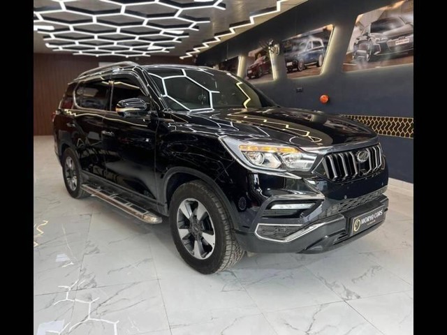Second-hand 2019 Mahindra Alturas G4 4X4 AT BSIV for sale in Mumbai-5