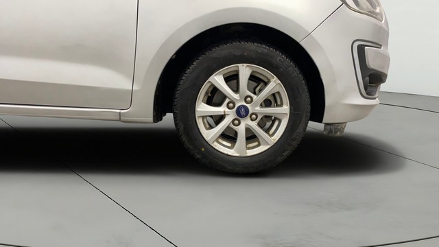 Second-hand 2019 Ford Figo 1.2P Titanium MT for sale in Lucknow-24