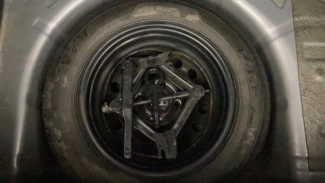 Second-hand 2019 Ford Figo 1.2P Titanium MT for sale in Lucknow-28