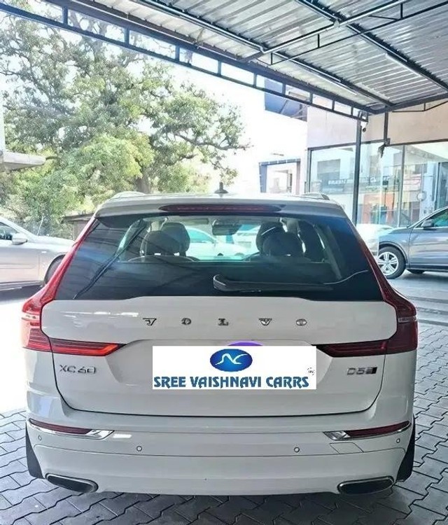 Second-hand 2018 Volvo XC60 Inscription D5 BSIV for sale in Coimbatore-3