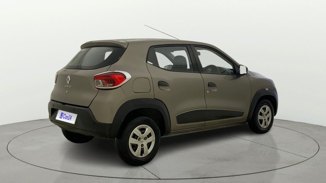 Second-hand 2018 Renault KWID RXT for sale in Ahmedabad-13