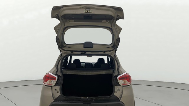 Second-hand 2018 Renault KWID RXT for sale in Ahmedabad-0