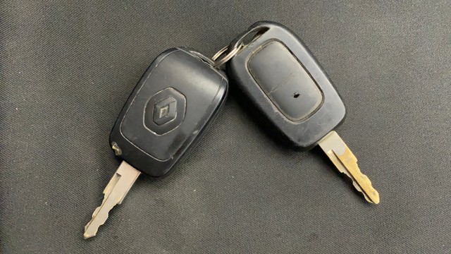 Second-hand 2018 Renault KWID RXT for sale in Ahmedabad-8