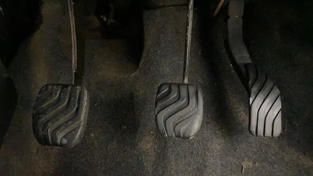 Second-hand 2018 Renault KWID RXT for sale in Ahmedabad-24