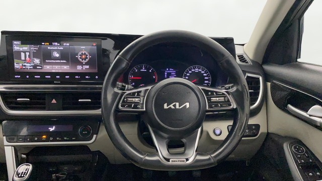 Second-hand 2022 Kia Seltos HTX Diesel for sale in Lucknow-12