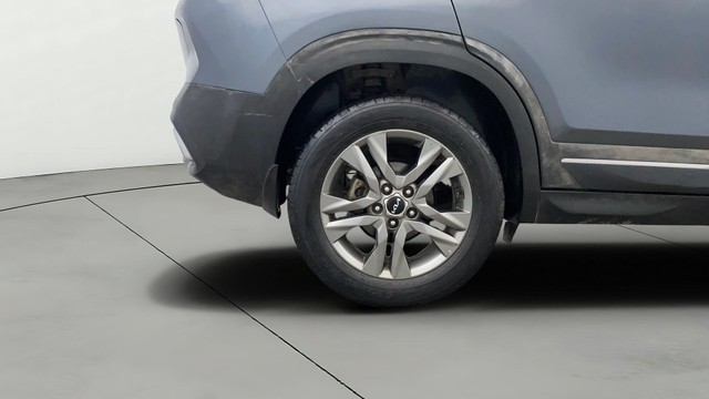 Second-hand 2022 Kia Seltos HTX Diesel for sale in Lucknow-25