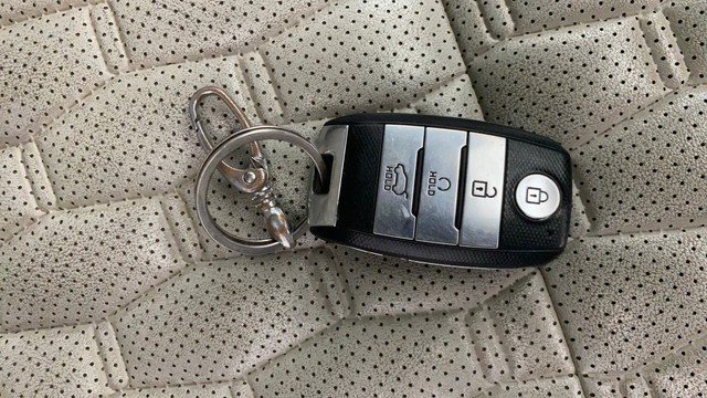 Second-hand 2022 Kia Seltos HTX Diesel for sale in Lucknow-21