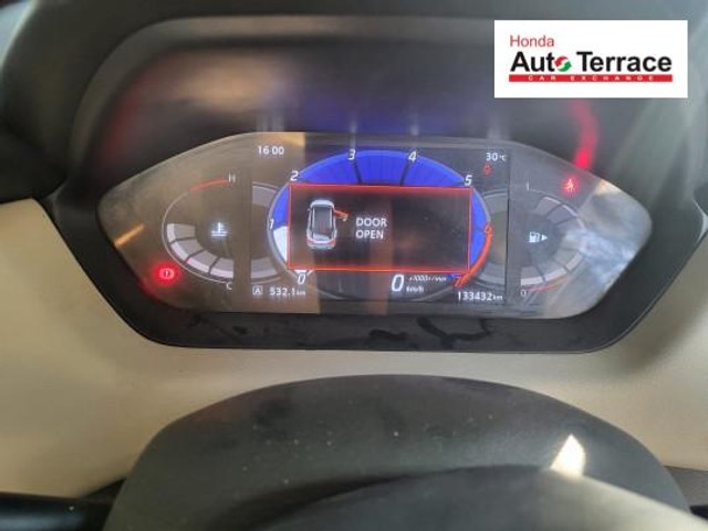 Second-hand 2021 Nissan Magnite XE BSVI for sale in Noida-5