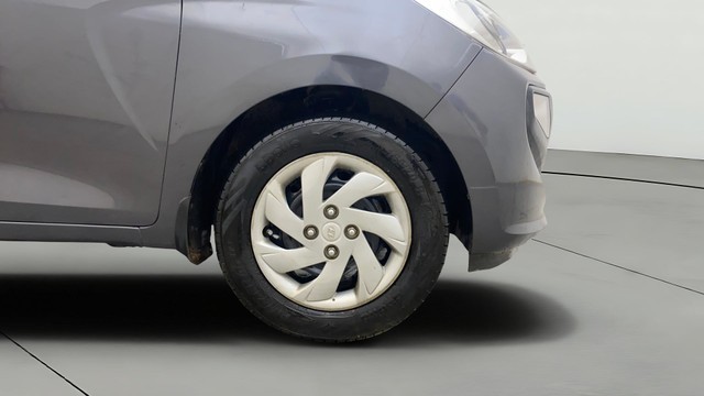 Second-hand 2021 Hyundai Santro Sportz for sale in Hyderabad-23