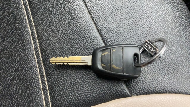 Second-hand 2021 Hyundai Santro Sportz for sale in Hyderabad-21