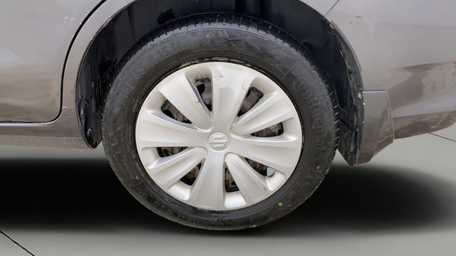 Maruti Ertiga SHVS VDI Second-hand 2017 Maruti Ertiga SHVS VDI for sale in Ahmedabad-28