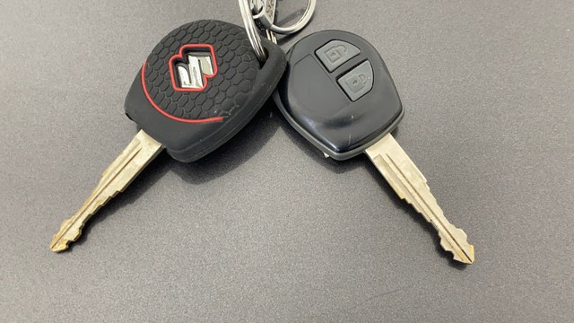 Maruti Ertiga SHVS VDI Second-hand 2017 Maruti Ertiga SHVS VDI for sale in Ahmedabad-8