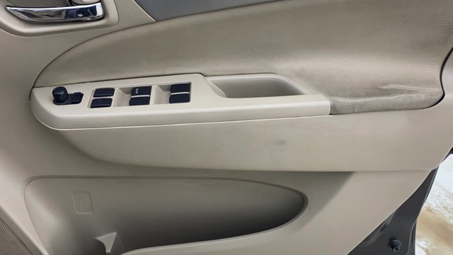 Maruti Ertiga SHVS VDI Second-hand 2017 Maruti Ertiga SHVS VDI for sale in Ahmedabad-7