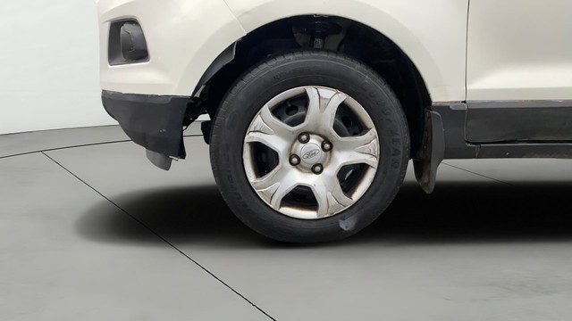 Second-hand 2016 Ford Ecosport 1.5 TDCi Trend Plus BSIV for sale in Lucknow-25