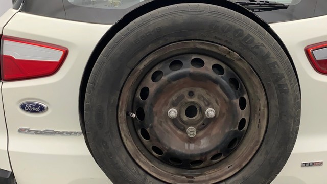 Second-hand 2016 Ford Ecosport 1.5 TDCi Trend Plus BSIV for sale in Lucknow-27