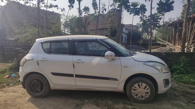 Second-hand 2016 Maruti Suzuki Swift VXI for sale in Muzaffarpur-1