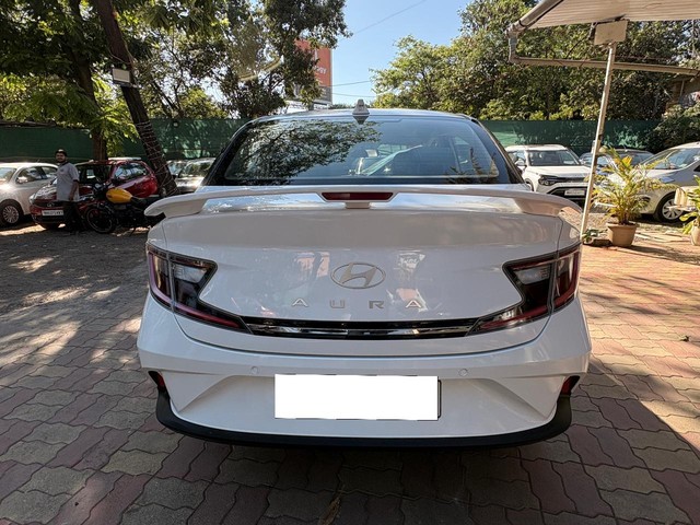 Second-hand 2024 Hyundai Aura SX Plus AMT for sale in Thane-18
