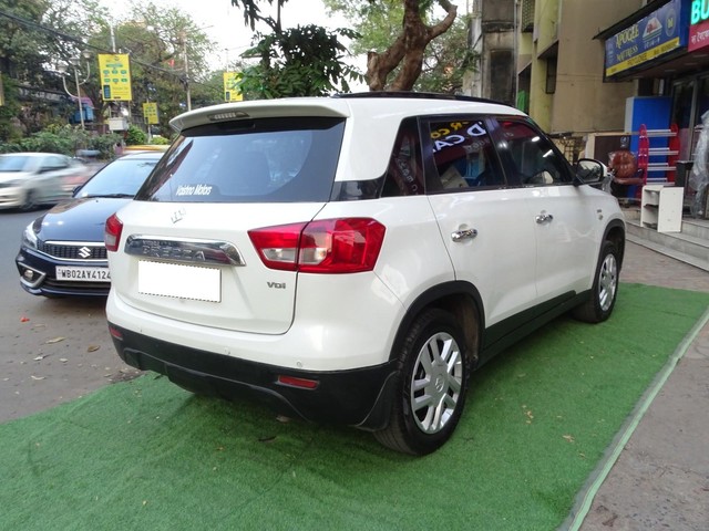 Second-hand 2016 Maruti Suzuki Vitara Brezza VDi for sale in Kolkata-6