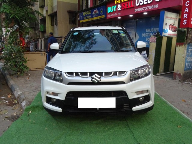 Second-hand 2016 Maruti Suzuki Vitara Brezza VDi for sale in Kolkata-2