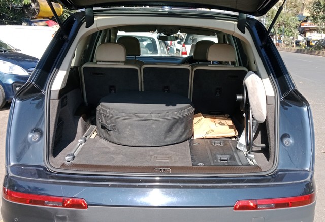 Second-hand 2017 Audi Q7 45 TDI Quattro Technology for sale in Mumbai-15