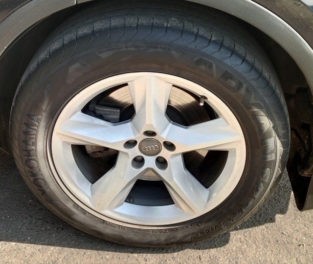 Second-hand 2017 Audi Q7 45 TDI Quattro Technology for sale in Mumbai-18