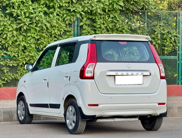 Second-hand 2024 Maruti Suzuki Wagon R VXI for sale in Surat-7