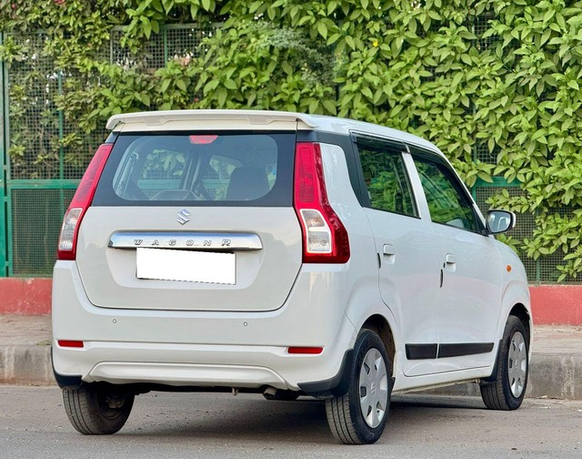 Second-hand 2024 Maruti Suzuki Wagon R VXI for sale in Surat-8