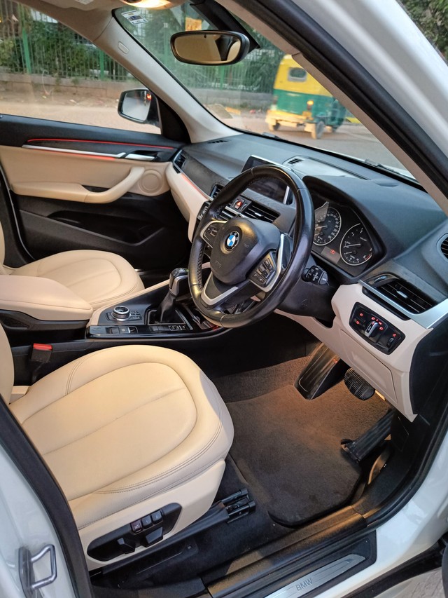 Second-hand 2018 BMW X1 sDrive 20d xLine for sale in New Delhi-5