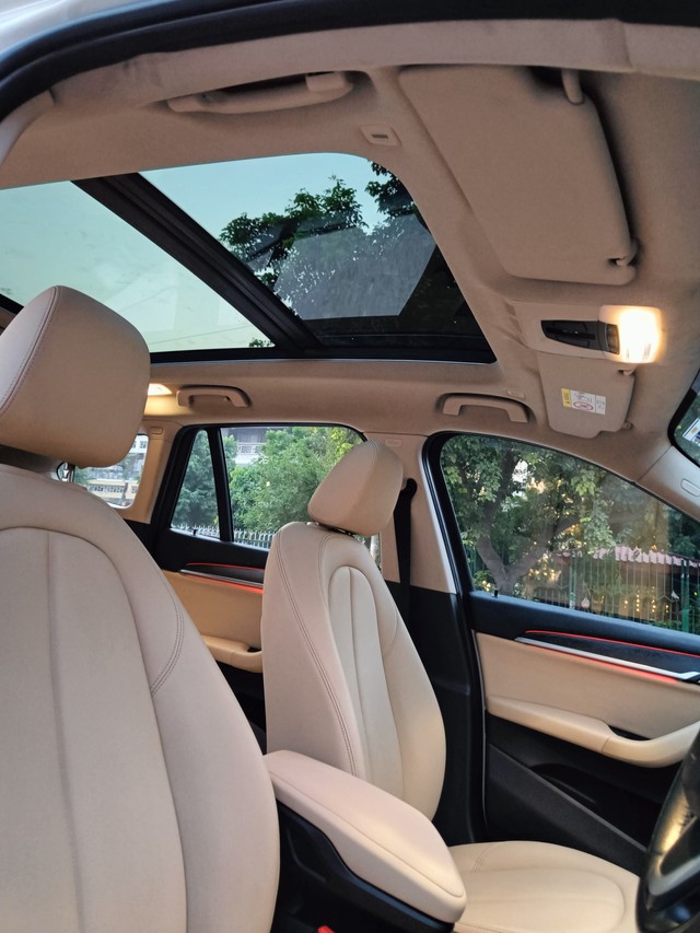 Second-hand 2018 BMW X1 sDrive 20d xLine for sale in New Delhi-4