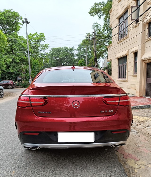 Second-hand 2020 Mercedes-Benz GLE 43 AMG Coupe for sale in New Delhi-3