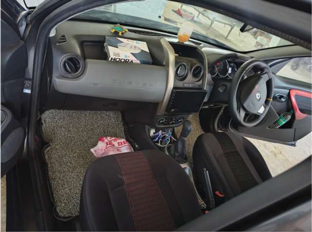 Second-hand 2017 Renault Duster 85PS Diesel RxS for sale in Mahendragarh-10