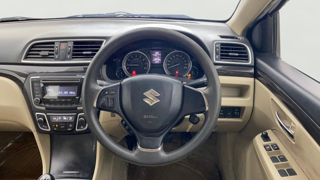 Second-hand 2016 Maruti Suzuki Ciaz VXi Plus for sale in Ahmedabad-12