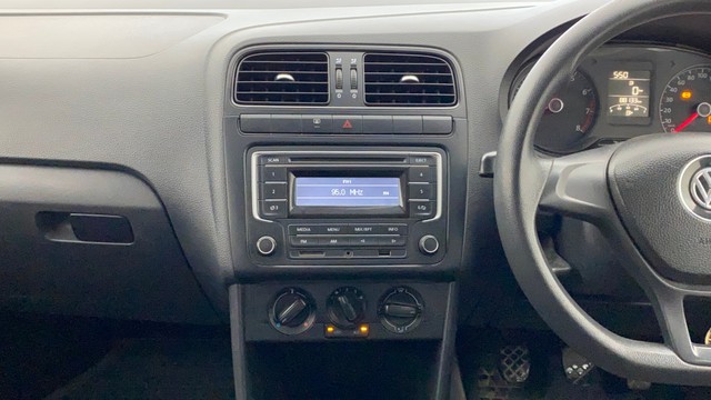 Second-hand 2015 Volkswagen Polo 1.2 MPI Comfortline for sale in Ahmedabad-22