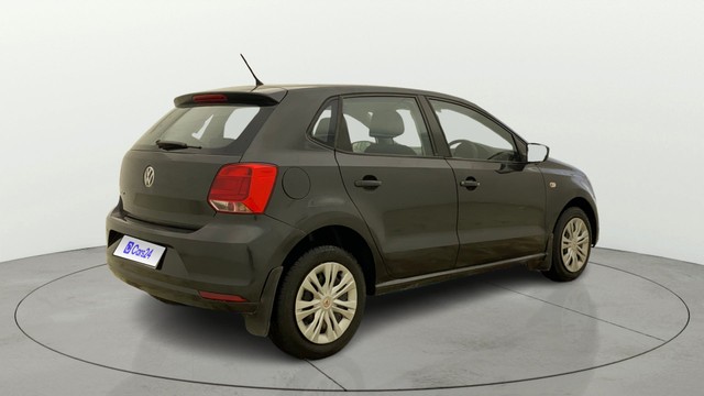 Second-hand 2015 Volkswagen Polo 1.2 MPI Comfortline for sale in Ahmedabad-2