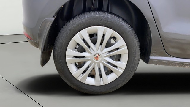 Second-hand 2015 Volkswagen Polo 1.2 MPI Comfortline for sale in Ahmedabad-24