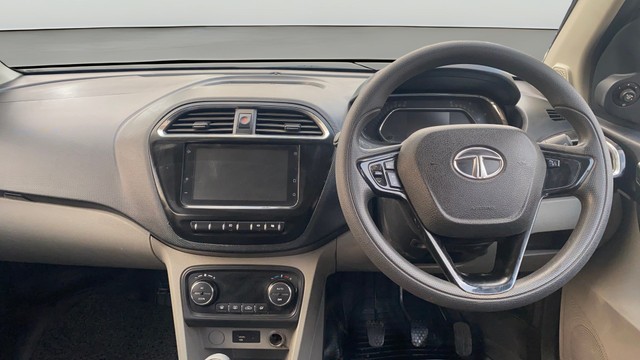 Second-hand 2019 Tata Tiago XZ Plus for sale in Jaipur-3