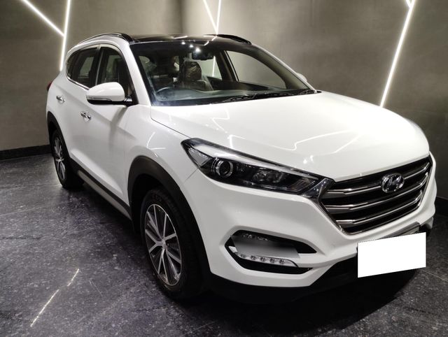 Second-hand 2019 Hyundai Tucson 2.0 Dual VTVT 2WD AT GL for sale in New Delhi