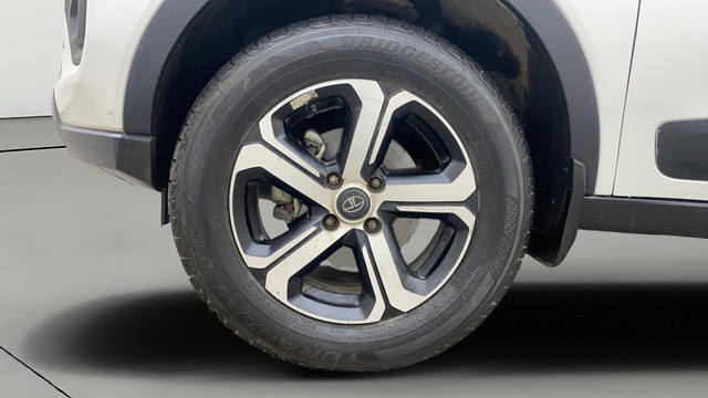 Second-hand 2022 Tata Nexon XZA Plus HS AMT for sale in Hyderabad-30