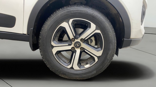 Second-hand 2022 Tata Nexon XZA Plus HS AMT for sale in Hyderabad-27