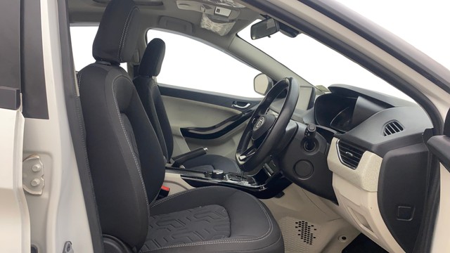 Second-hand 2022 Tata Nexon XZA Plus HS AMT for sale in Hyderabad-26