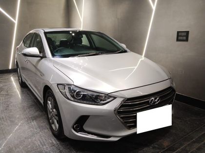2018 Hyundai Elantra 2.0 एसएक्स ऑप्शन AT