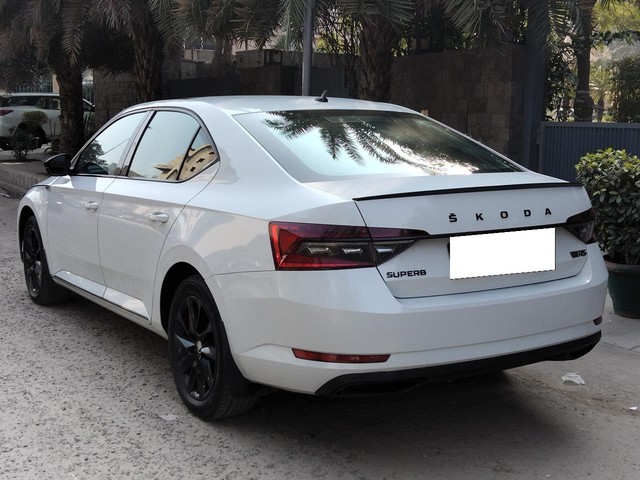 Skoda Superb Sportline BSVI Second-hand 2021 Skoda Superb Sportline BSVI for sale in New Delhi-9