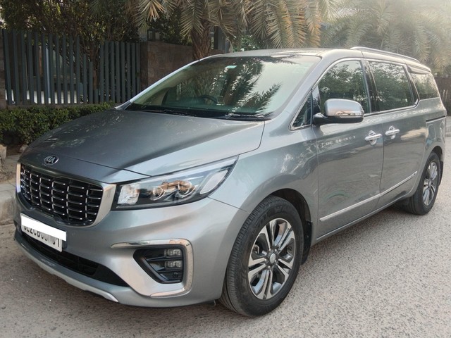 Second-hand 2020 Kia Carnival Prestige 6 STR for sale in New Delhi-6