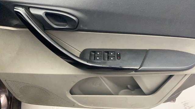 Second-hand 2017 Tata Tiago 1.2 Revotron XM Option for sale in Kochi-17