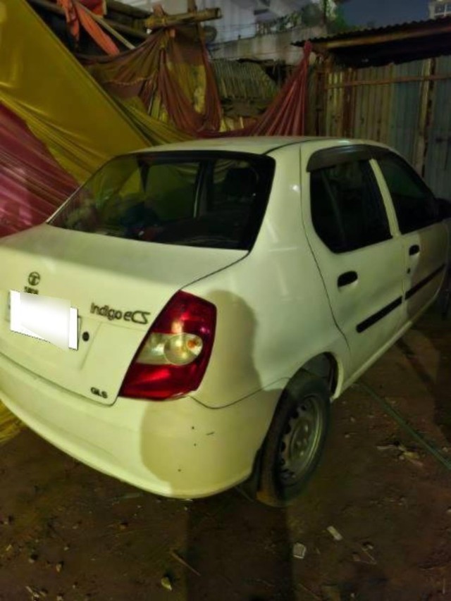 Second-hand 2017 Tata Indigo GLS for sale in New Delhi-2