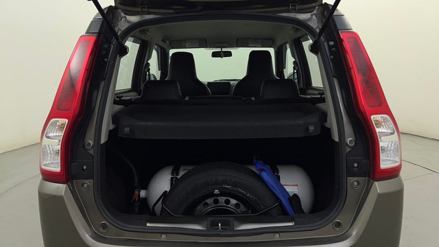 Second-hand 2025 Maruti Suzuki Wagon R VXI CNG for sale in Bangalore-9