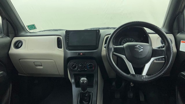Second-hand 2025 Maruti Suzuki Wagon R VXI CNG for sale in Bangalore-11