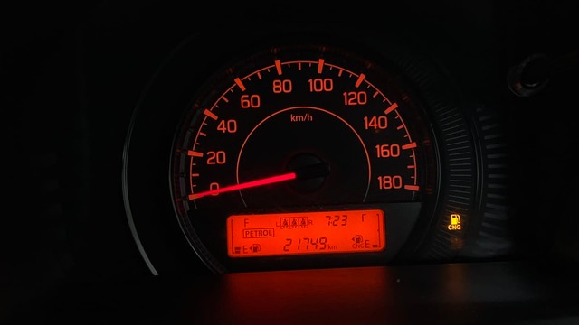 Second-hand 2025 Maruti Suzuki Wagon R VXI CNG for sale in Bangalore-13