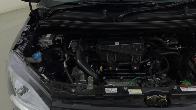 Second-hand 2025 Maruti Suzuki Wagon R VXI CNG for sale in Bangalore-36