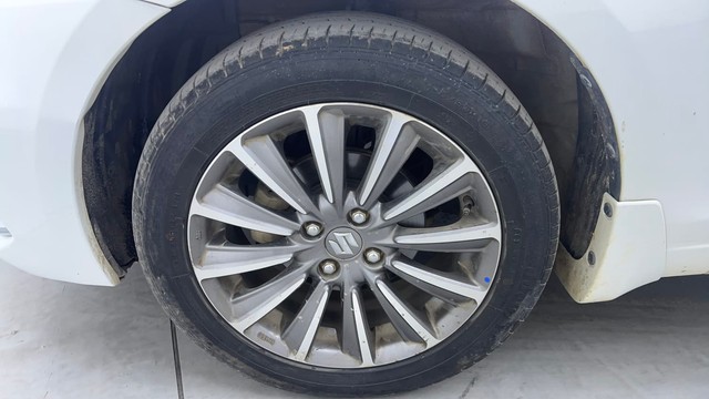 Second-hand 2023 Maruti Suzuki Ciaz 1.4 Alpha for sale in Hyderabad-20